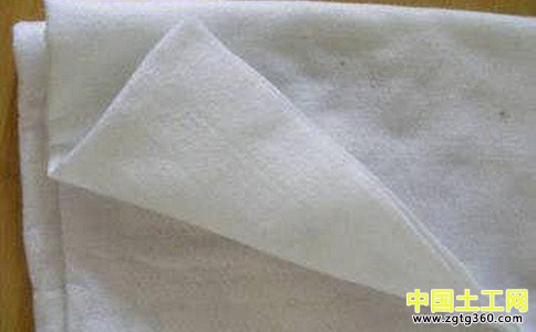 經(jīng)編復合土工膜的大特點