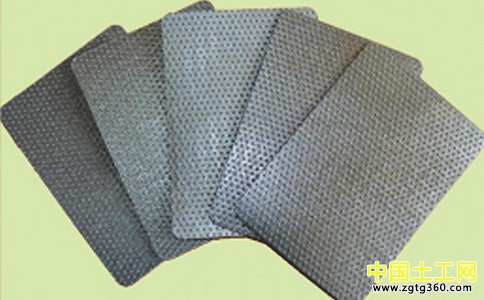 1.6mm土工膜垃圾填埋場(chǎng)地的鋪設(shè)